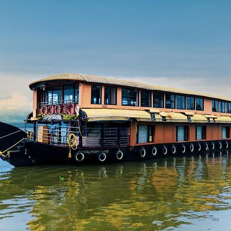 Hotel Harmony Houseboats à Alappuzha Extérieur photo